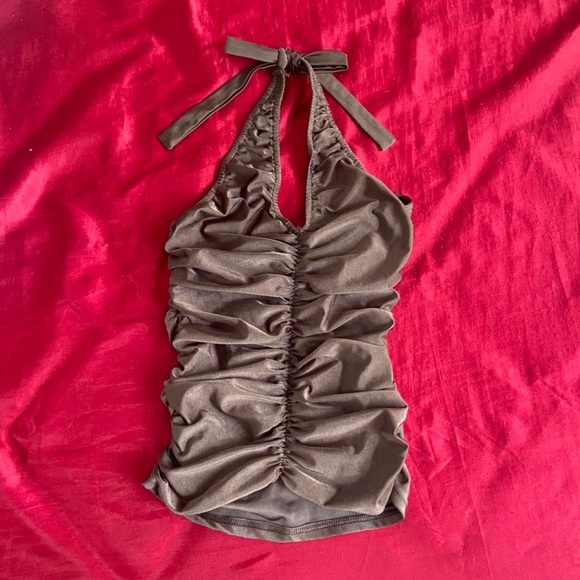 BROWN HALTER WRAP TOP - Picture 2 of 3